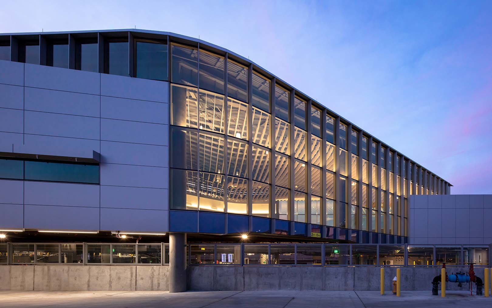 Sky Harbor International Airport Terminal 4 SmithGroup